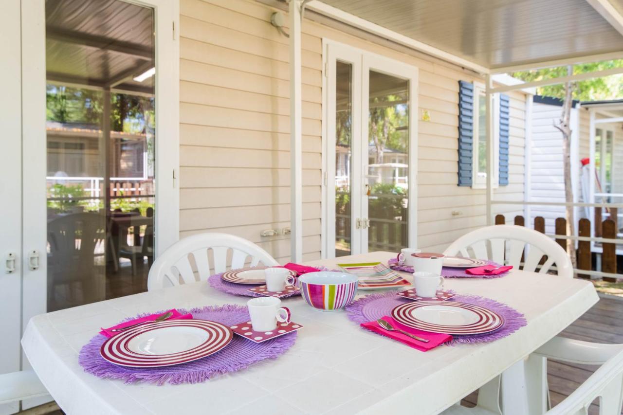Camping Le Palme มารินา ดิ บิบโบนา ภายนอก รูปภาพ