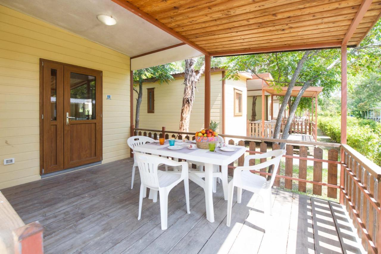 Camping Le Palme มารินา ดิ บิบโบนา ภายนอก รูปภาพ